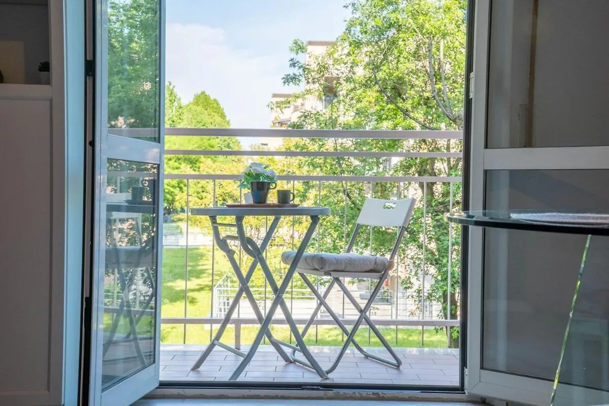Apartment Ferienwohnung San Raffaele-Linate Free Parking Balcony Wifi 4 Pax Mailand